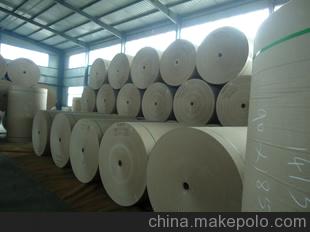 90-100克高強(qiáng)瓦楞原紙，環(huán)壓標(biāo)準(zhǔn)，克重穩(wěn)定，防水性高