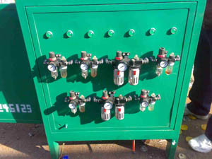 河北供應各種型號的易拉罐切蓋機